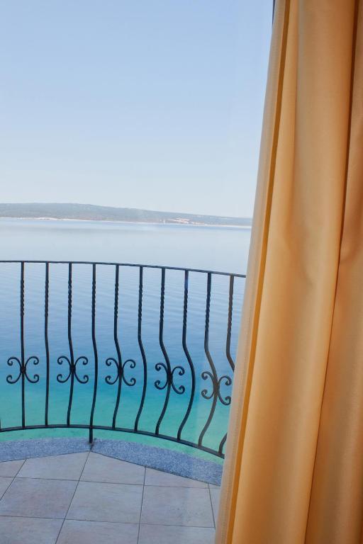 Hotel Vali Dramalj Crikvenica Εξωτερικό φωτογραφία
