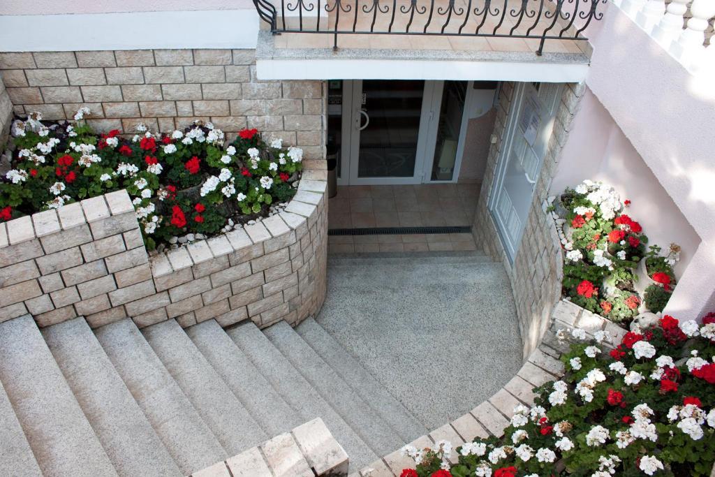 Hotel Vali Dramalj Crikvenica Εξωτερικό φωτογραφία